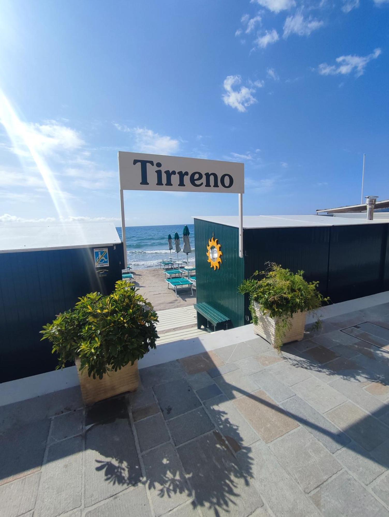 Hotel Tirreno Alassio Zewnętrze zdjęcie